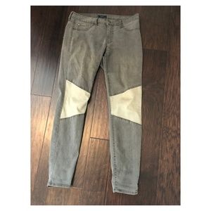 Jessica Simpson Size 31 Skinny Jean Gray
